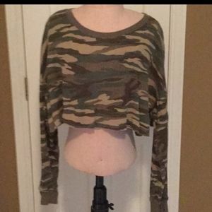 Camo forever 21 thermal crop top long sleeve